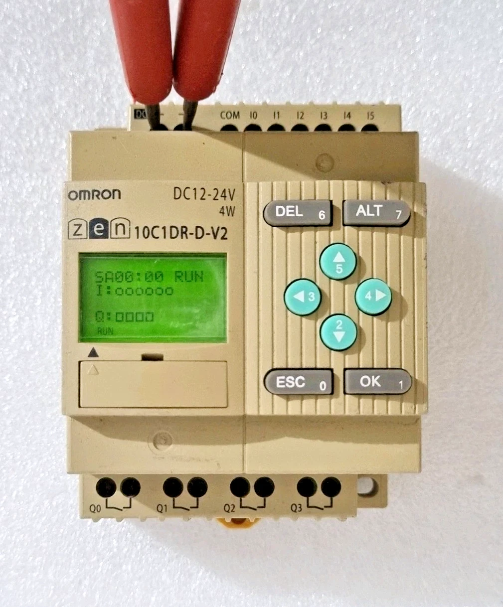 OMRON ZEN-10C1DR-D-V2 CPU UNIT DC12-24V 4W (USED WORKING) ZEN10C1DRDV2